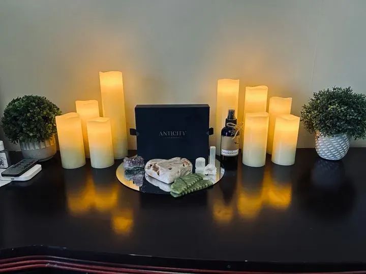 https://cdn.salonspotlight.com/photos/eqzcOnPHVSeiHB0sLyAX/140c81cd-7a58-48a7-9929-9140157249ae_720x720