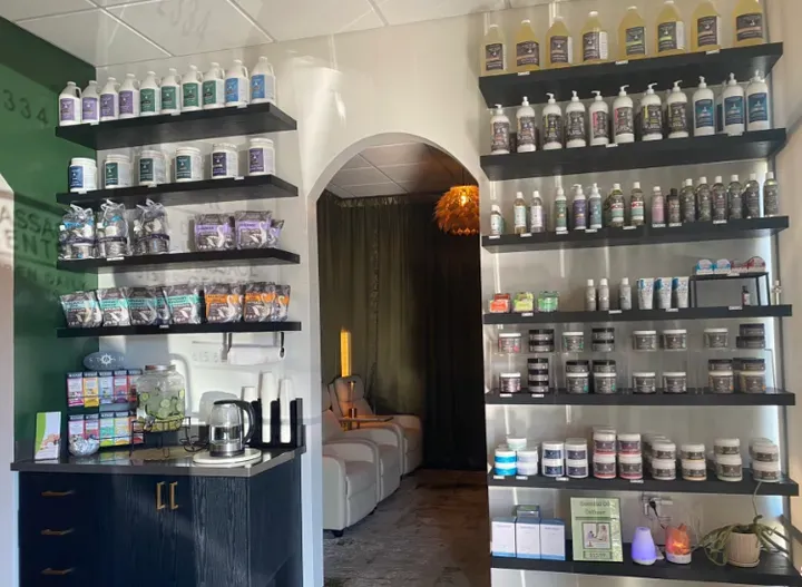 https://cdn.salonspotlight.com/photos/f2o4gzwFx0Bp1nbGrAA8/3fd07cdd-cba4-465c-b7d8-8a092aa5798a_720x720
