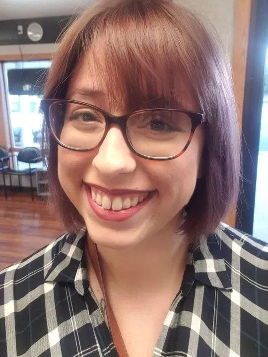 https://cdn.salonspotlight.com/photos/f4D4En06AsYb8JlZZ5UW/0f968f96-4398-4c16-83a6-2713eb472903_720x720