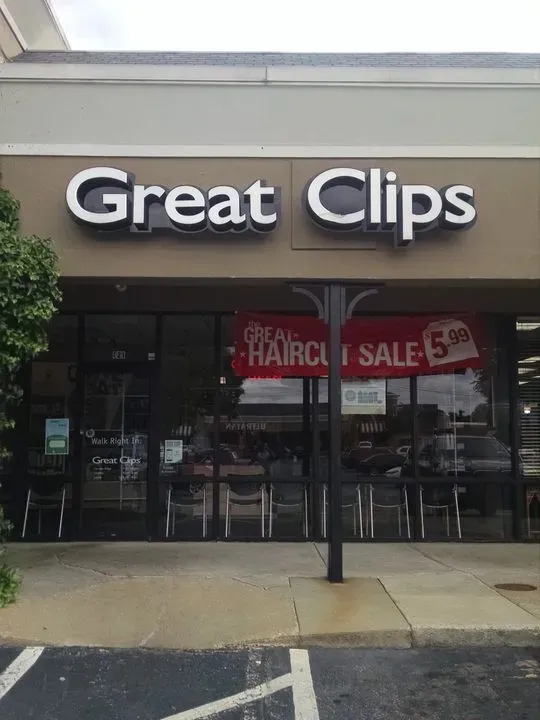 https://cdn.salonspotlight.com/photos/f9F9yoGoWbkeIFENsPot/a539097a-9546-470c-bab9-585851ea34c2_720x720