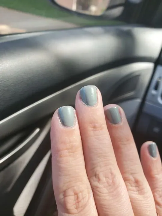 https://cdn.salonspotlight.com/photos/fDnUN9nKhYgB52EEqhyz/83546f4c-af47-4314-959d-bace2bb8b5a5_720x720
