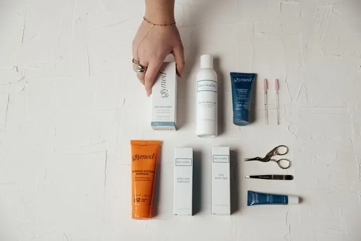 https://cdn.salonspotlight.com/photos/fGZdBeaCrG0CUCgN9Vz4/fa0e2832-a005-44d8-807f-9e5dd1793d7b_720x720