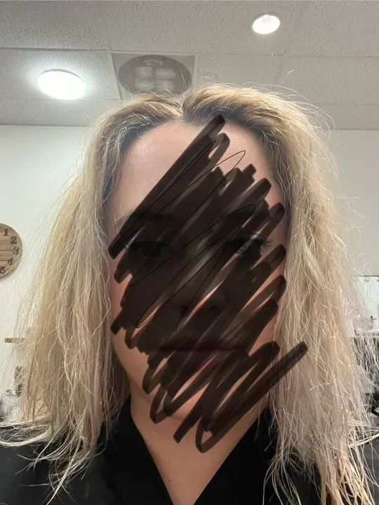 https://cdn.salonspotlight.com/photos/fLJ9f8mWT7JHejrmbTF6/9263a14a-5edd-4182-9d9e-364944315585_720x720