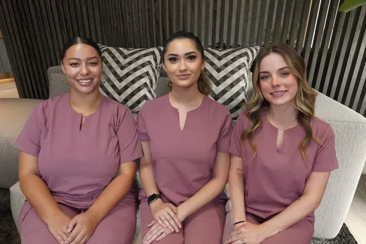https://cdn.salonspotlight.com/photos/fZlbtMcZnTHsnrwaHGFB/37fca74f-3523-472b-877d-aaf3e1a81577_720x720