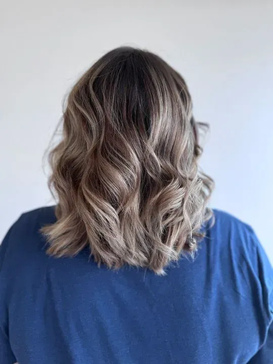 https://cdn.salonspotlight.com/photos/fcIA0jBcGmA9R4LxQQ6c/3fcd9b6c-3200-4a04-bb3a-1fe564c9fb01_720x720