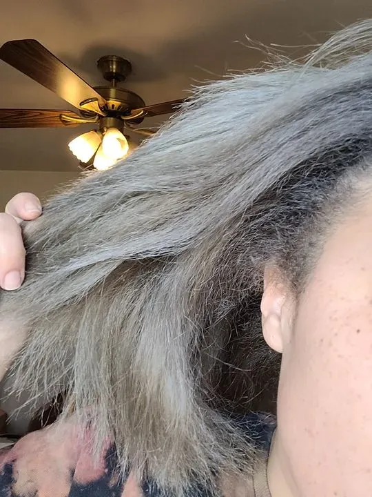 https://cdn.salonspotlight.com/photos/fgxIqSsJMQDc8dN7IRu3/3759acb3-b0e7-4e50-9a90-619de310d479_720x720