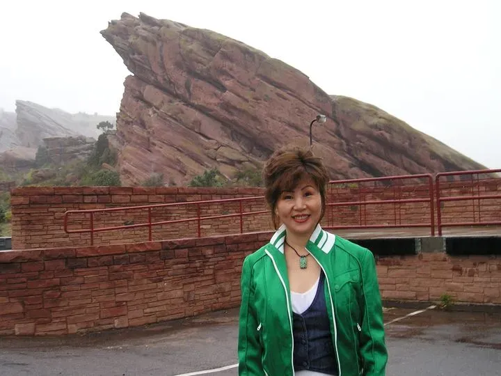 https://cdn.salonspotlight.com/photos/fgzEVVTo8rneNRj5KtaW/86ce7cd3-3437-4814-9a48-25db6aa7d6b4_720x720