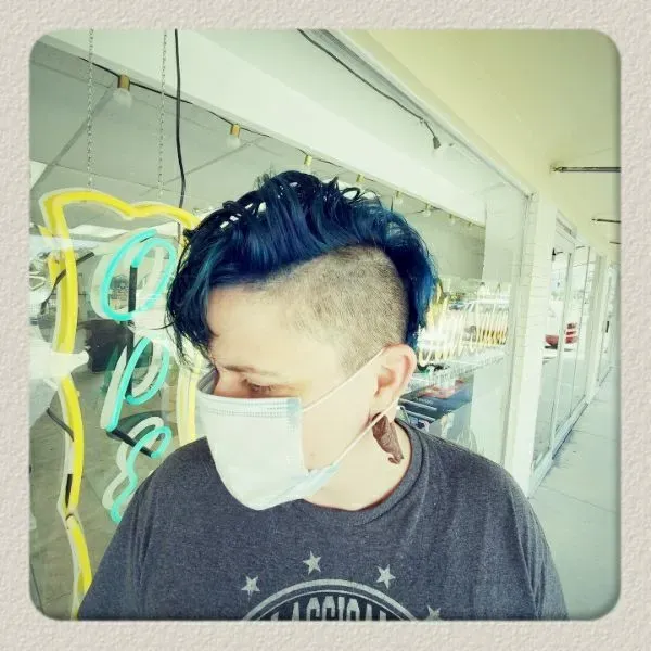 https://cdn.salonspotlight.com/photos/fiyX3S1UMun29vHZmqJq/50c43ebb-ec9a-495f-9d02-40d7202e876f_720x720