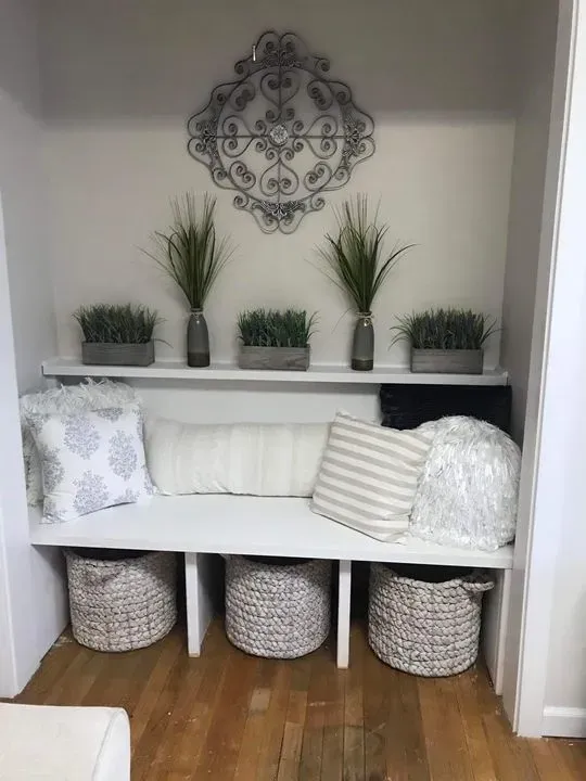 https://cdn.salonspotlight.com/photos/fsX3s6WWAHkEf6ww1UnZ/bbb39993-0b60-4879-a768-b729b8af109f_720x720