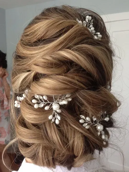 https://cdn.salonspotlight.com/photos/fzkClHGIO8IqGQeyEBRc/9bc90b09-d3c4-4854-bf18-f34db001a730_720x720