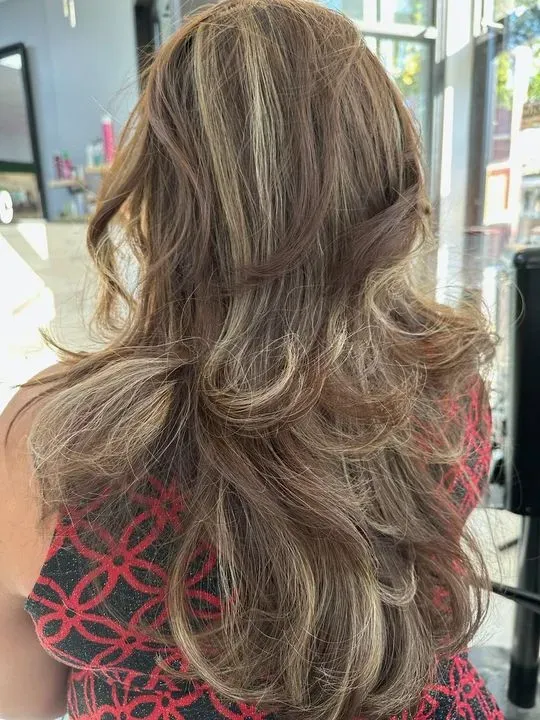 https://cdn.salonspotlight.com/photos/g6stJQZya2TYg5NCU1bG/2ed64e08-cc20-4cbc-b124-6206b7e904fe_720x720