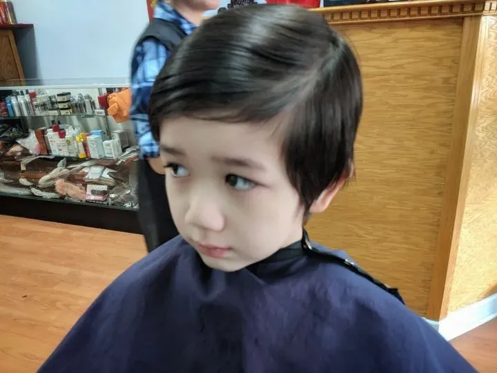https://cdn.salonspotlight.com/photos/g7gNIjRiNZdKljamMd9W/5f85dd02-a21a-4ab9-9993-d42f9f693c80_720x720