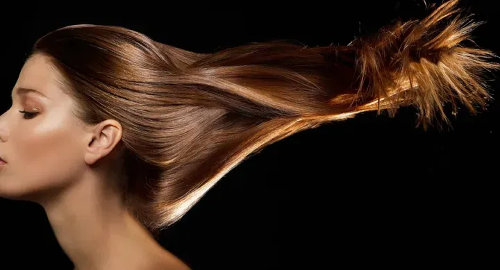 https://cdn.salonspotlight.com/photos/gBfbVjteDAkpHs8tue6h/b72c9b1b-9c11-4db7-a6e5-9481e5bce522_720x720
