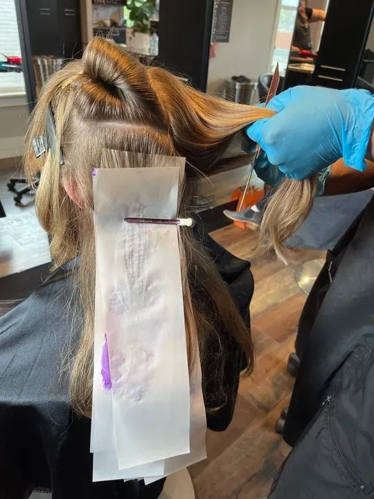 https://cdn.salonspotlight.com/photos/gI3wCEY5HS2uKrCK8nfR/f9ffa39f-d8c8-4c0c-8865-c0daafa8d524_720x720