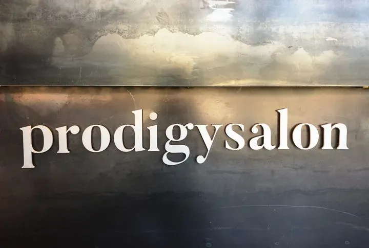 https://cdn.salonspotlight.com/photos/gIqbDB53v42aBxVkGymW/2ec3959a-4706-4169-9c19-9fe4d37ad77a_720x720