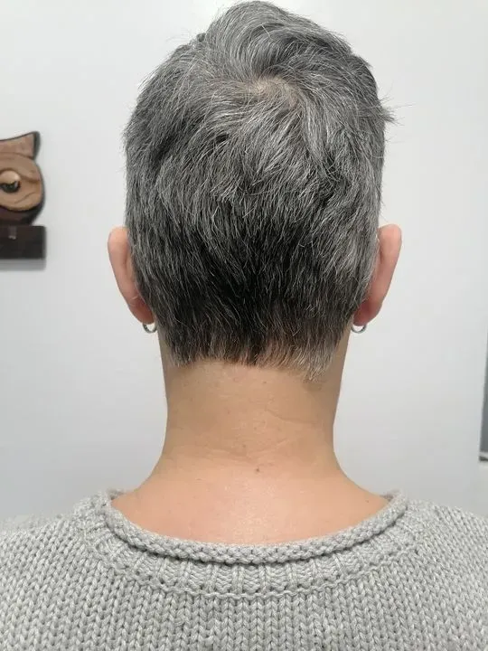 https://cdn.salonspotlight.com/photos/gK9GrtKAyAWS1moympZ8/2c58852b-6dd6-4180-8dee-8ba25ce64f97_720x720