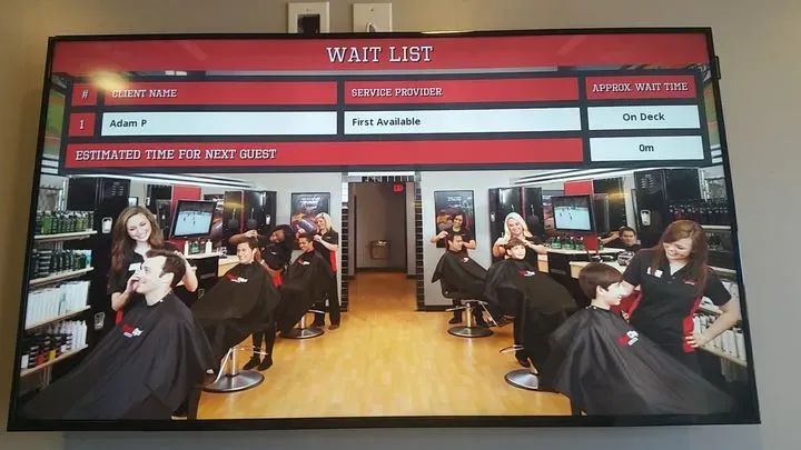 https://cdn.salonspotlight.com/photos/gP8QWH2059IE9DpfzxTj/940af547-4805-4a6c-bd8b-c083c726a3db_720x720