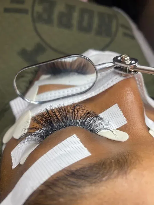 https://cdn.salonspotlight.com/photos/gXwnP8pZAXrNTx2eIhyH/4e7021ab-bbc8-44db-bad1-68005552596f_720x720