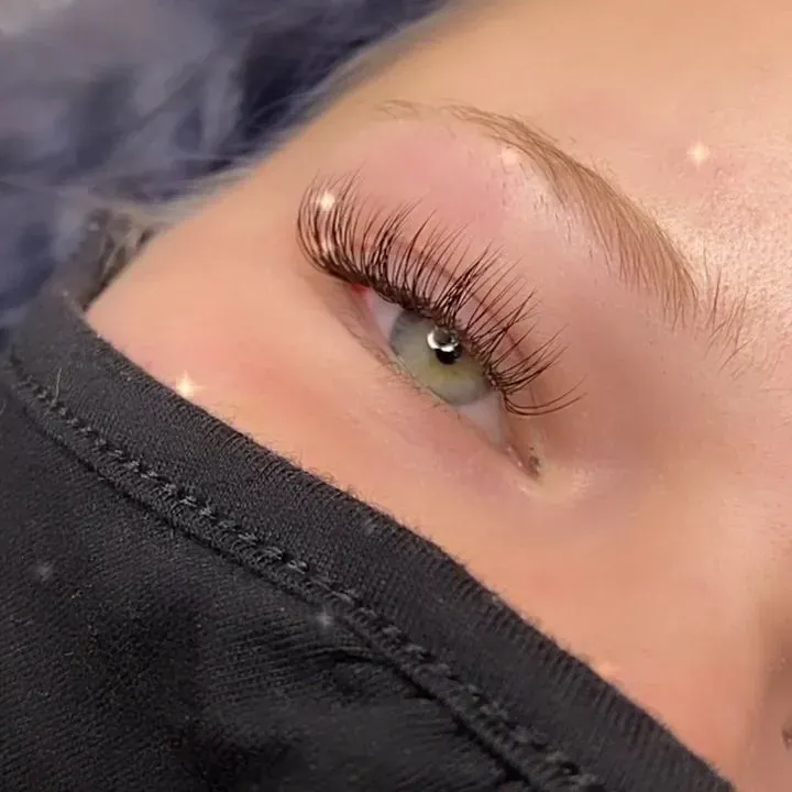 https://cdn.salonspotlight.com/photos/gXwnP8pZAXrNTx2eIhyH/52e44884-00c6-49c2-8ae5-95a01a57160d_720x720