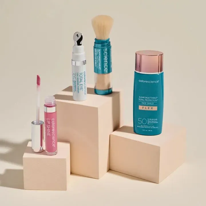 https://cdn.salonspotlight.com/photos/ggccyNnKKWfK46W751WE/8372946c-29aa-4522-8acc-1606115a7aed_720x720