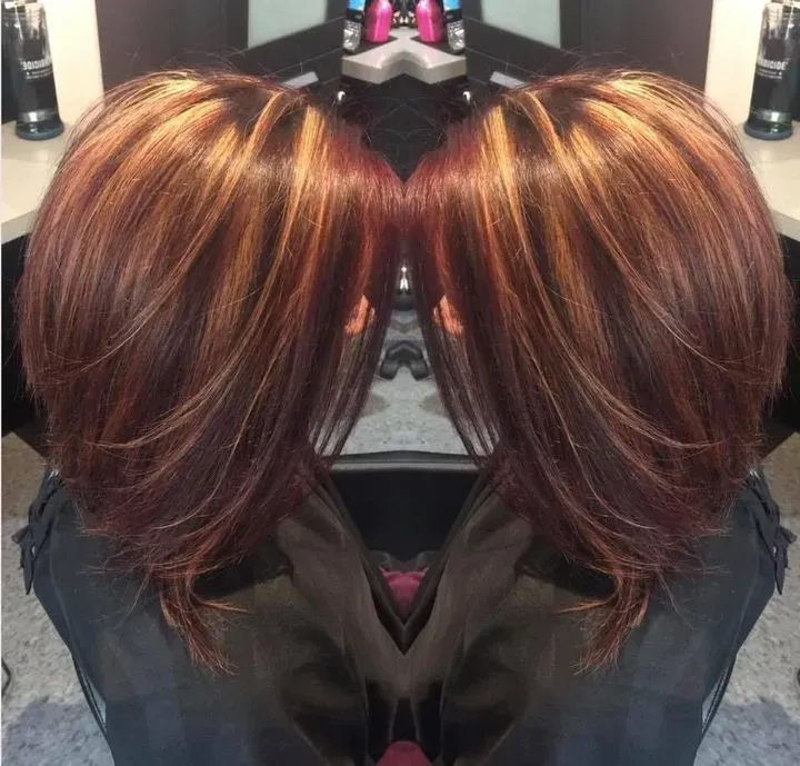 https://cdn.salonspotlight.com/photos/ghggXlcupVT1tipiFugQ/ed8d346e-6713-4e2b-8e6e-35baff7dc9ef_720x720