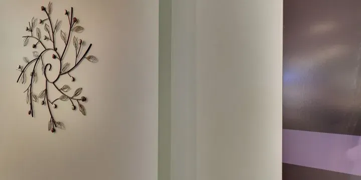 https://cdn.salonspotlight.com/photos/grxWWDu5im9J0GtptPcg/79566bca-156f-4341-a001-1fe1e70ab4f7_720x720