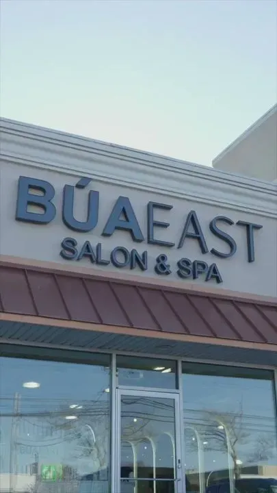 https://cdn.salonspotlight.com/photos/gwT439nangtmfjnj28t2/f53e436b-778e-47c2-b979-70ee6936ea9e_720x720