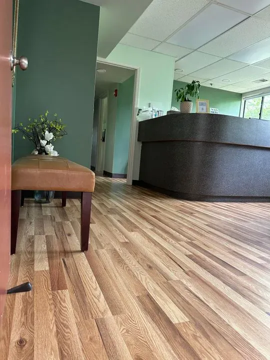 https://cdn.salonspotlight.com/photos/gxQkDIjXs8BPvmm6K155/762816db-d5fa-4f4a-b460-6977b258881e_720x720