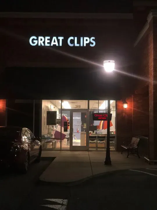 https://cdn.salonspotlight.com/photos/h7eJgpgoTiTW25oDAZVn/8087c56d-120a-45a6-a0d5-6de9499be5fa_720x720