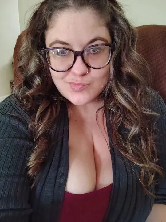 https://cdn.salonspotlight.com/photos/hEJjH9E3UJrThVJ1nyWV/f752d340-f535-4960-a020-3735c68a73a1_720x720