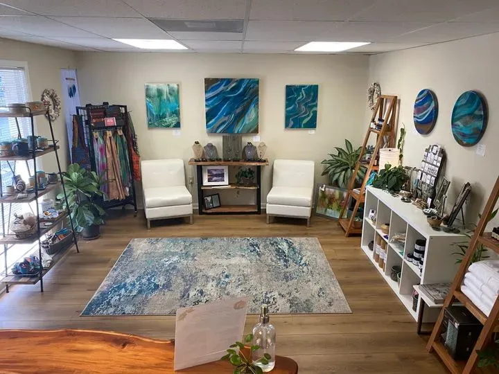 https://cdn.salonspotlight.com/photos/hEwbaV6Uckvyjl12EUFf/21bd4f54-cfaa-4a05-8fbe-185d856f1e88_720x720