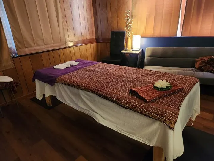 https://cdn.salonspotlight.com/photos/hFAf4Nv8nteEcmSm8KP1/c56aa6c1-d23d-4ce3-89ae-958e26cbdf7e_720x720