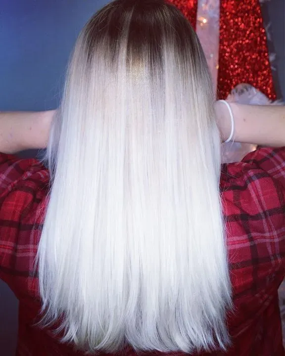 https://cdn.salonspotlight.com/photos/hGRlEWEe1RGTB3ESPpBv/f5b0cbea-7672-4991-9aa9-be3f6b735305_720x720
