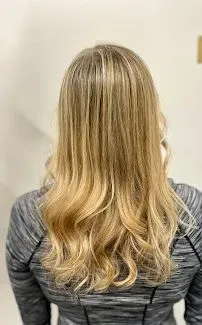 https://cdn.salonspotlight.com/photos/hKWZRRwtawjM6ftmrFTZ/ecff7aac-ab4d-48a5-a35e-c06ce7ff9aad_720x720