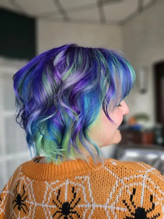 https://cdn.salonspotlight.com/photos/hM0io2tzSyIJlJkkG5BY/2e42754a-0597-4d5b-8a83-f3fe43a85016_720x720