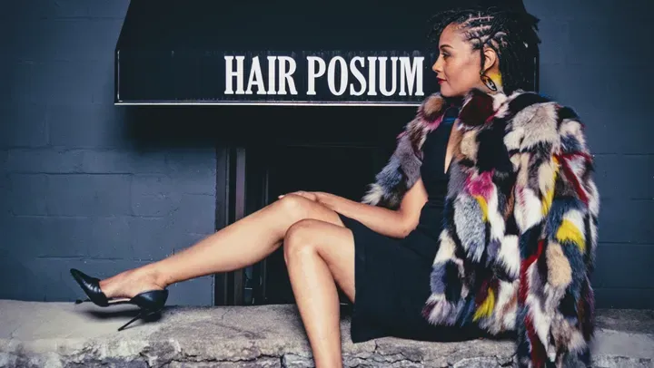 https://cdn.salonspotlight.com/photos/hMDcqVxhRmGV6brKv1x5/637c5d5c-6d26-4ea3-9218-d8bba78e29c5_720x720
