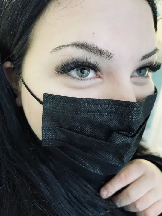https://cdn.salonspotlight.com/photos/hS6mKmrM6bneS4O2HSAj/825b3cad-3702-469d-95ca-b546f26e62d7_720x720