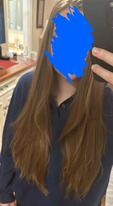 https://cdn.salonspotlight.com/photos/hTa298achYVWVrv0MH1T/8ebbaecb-ed03-4407-86c0-f66ac5a69db7_720x720