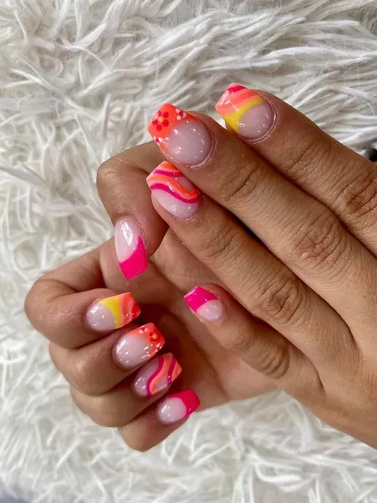 https://cdn.salonspotlight.com/photos/hXY4JYW5JUwmzxpiEwqN/8d6f62c2-c528-4fea-be6b-a535d3e19885_720x720