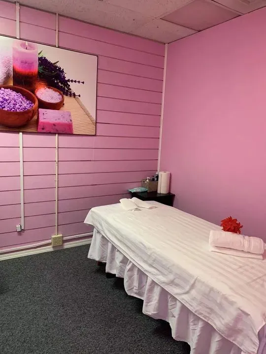 https://cdn.salonspotlight.com/photos/hZFpbIA8sOBMvSRjDLG8/5e9daa5b-656c-4368-bcd6-5bce33653ed7_720x720