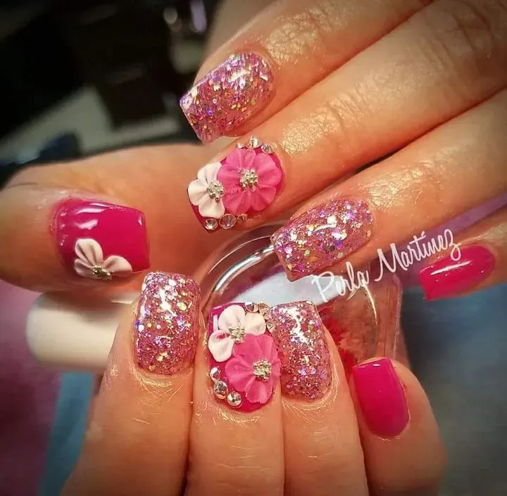 https://cdn.salonspotlight.com/photos/hZK1bMUHNsrhqZeyiXs4/e71dcb4d-9b55-4fa2-84f1-b1ca4b6fd094_720x720
