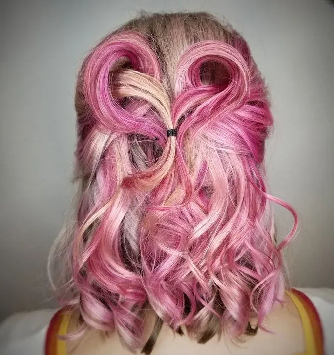 https://cdn.salonspotlight.com/photos/heNfIZodRtpEshKF6DRM/054ded78-fadc-4eb6-a3c1-b6cbac53d503_720x720