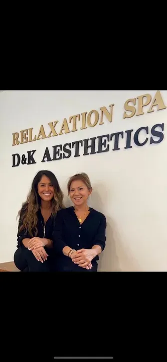 https://cdn.salonspotlight.com/photos/hePby3190s6Pe2ydb6eM/52bdd11f-d6f4-4bb7-8800-ef43a59091fa_720x720