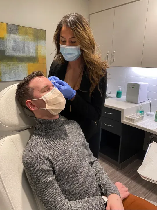 https://cdn.salonspotlight.com/photos/hePby3190s6Pe2ydb6eM/b8bd07ec-0d63-410d-9fcb-2535ef2ecf8b_720x720