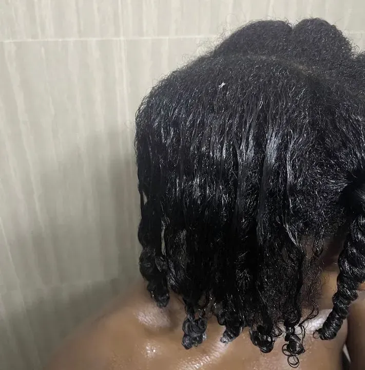 https://cdn.salonspotlight.com/photos/hhFWzyLnCSELc7kpDxz5/da4474de-eb6a-4952-af8b-ab762d97b607_720x720