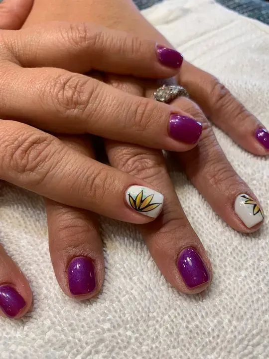 https://cdn.salonspotlight.com/photos/hoVDlz4RUNFNuQeSuckf/a9570833-29fe-4afe-89cf-079cb4fa42f8_720x720