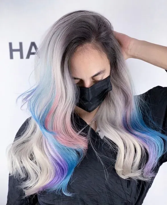 https://cdn.salonspotlight.com/photos/hqF3Udyu7240O86WGduC/c857990f-6454-45b0-9ba3-34b3af330d2d_720x720