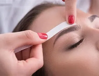 https://cdn.salonspotlight.com/photos/iCzoLOWJWdoESc9Pt9Kc/e5a1f823-1d11-4f38-8671-c8a32c9980a1_720x720