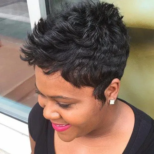 https://cdn.salonspotlight.com/photos/iHsgQxLRzfHXg3uSntLY/e9036885-c90b-4d33-bc14-74e21d30798a_720x720