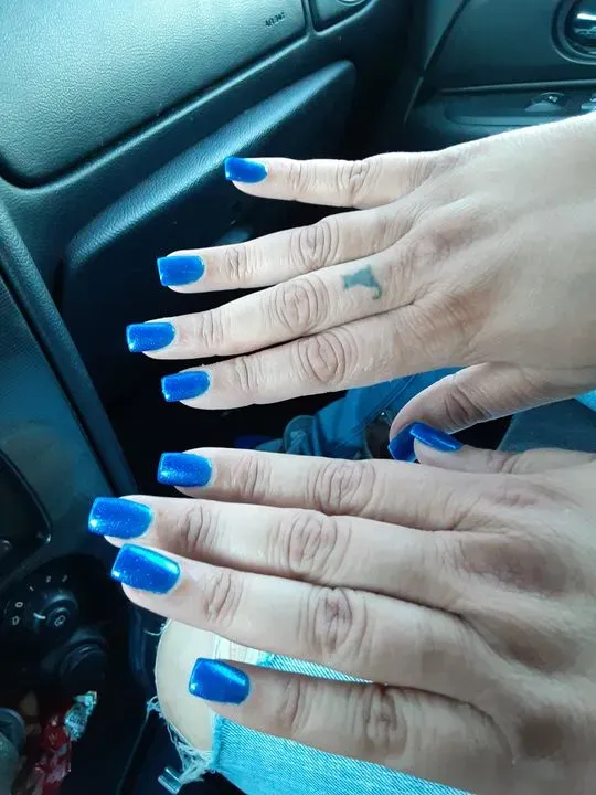 https://cdn.salonspotlight.com/photos/iODKs7RUhSewSjsQphLQ/5bbaed55-f1eb-47ad-8847-7d940c6ef7f2_720x720